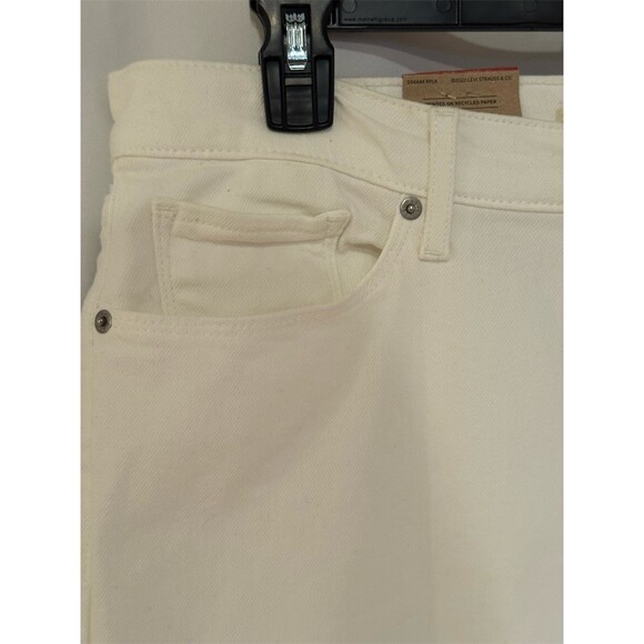 Levi’s Classic Straight Jeans Womens Size 12 White Mid Rise W31 L30 - Picture 3 of 10
